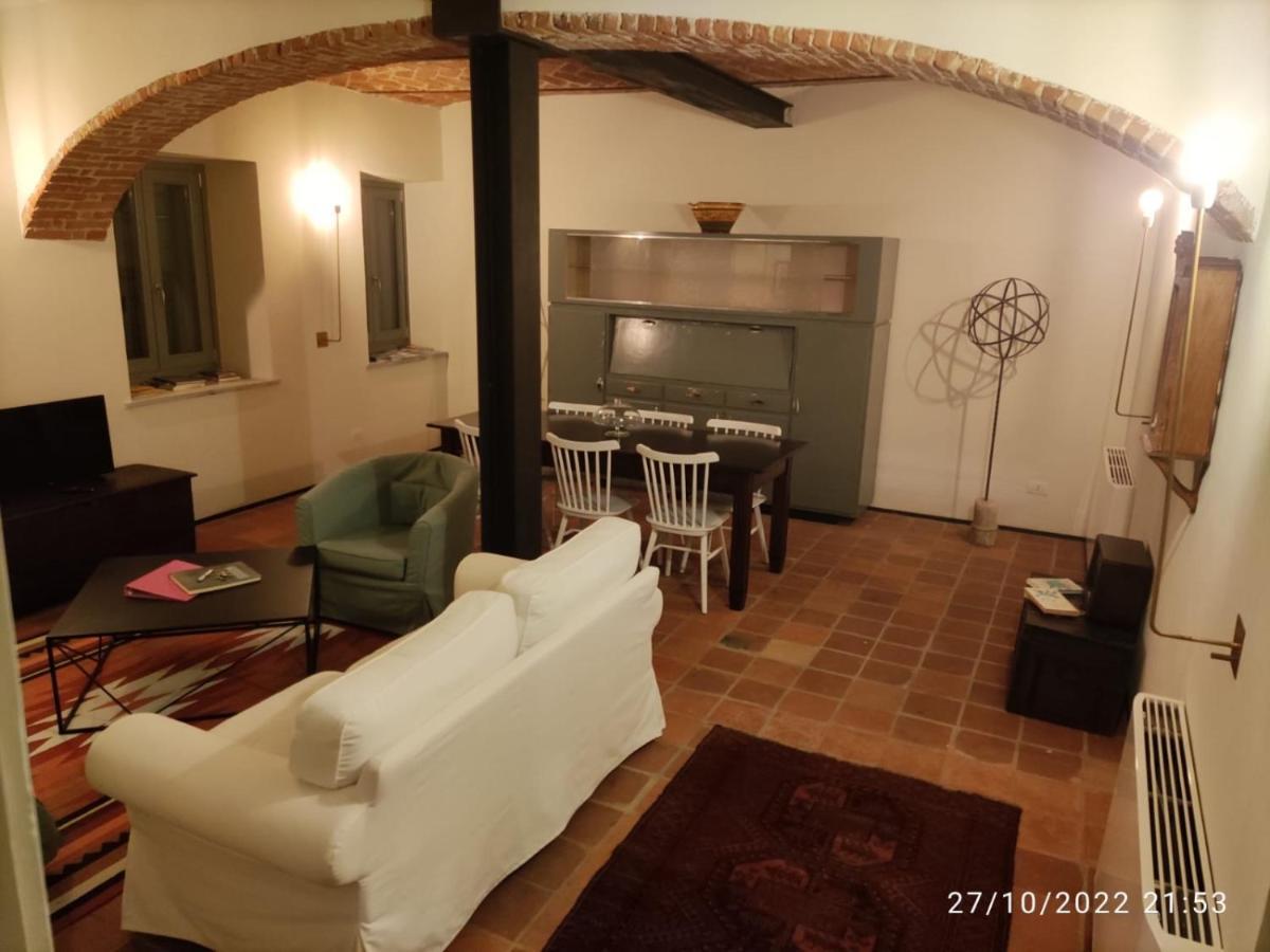Appartamenti Presso Cascina La Melagrana Costigliole d'Asti Eksteriør bilde